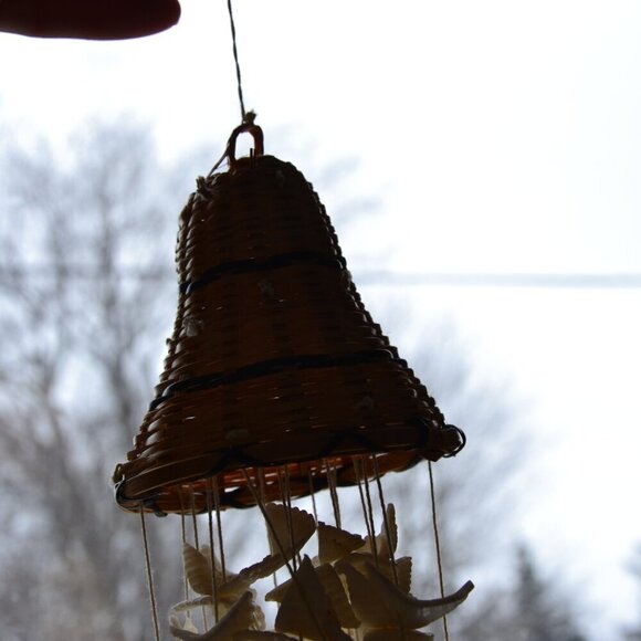 Vintage Wicker Seashell Wind Chime - Picture 4 of 8
